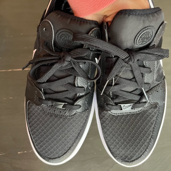 Nike Platform tennis shoes - Picture 10 of 11